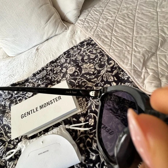 Gentle Monster SUNGLASSES FLATBA - Picture 4 of 7